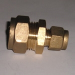 COMPRESSION REDUCING COUPLING